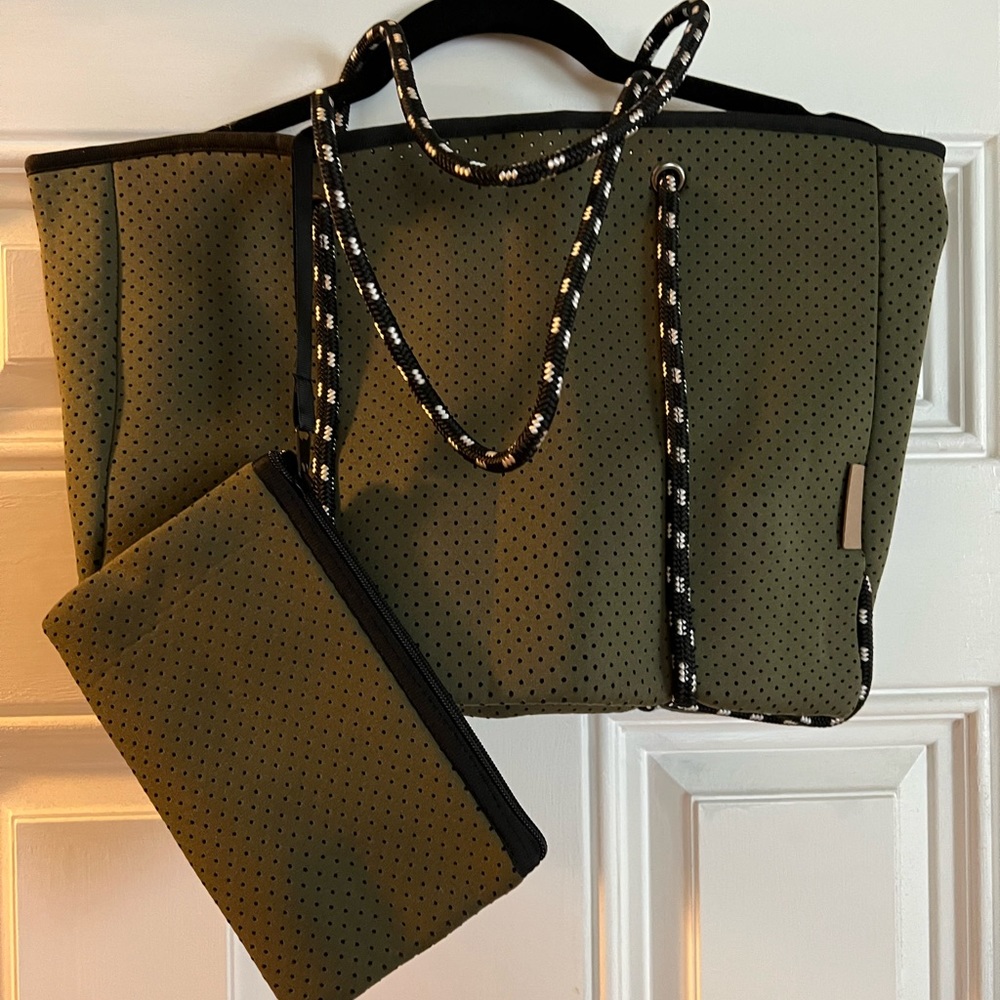 Popups totes handbags Olive color